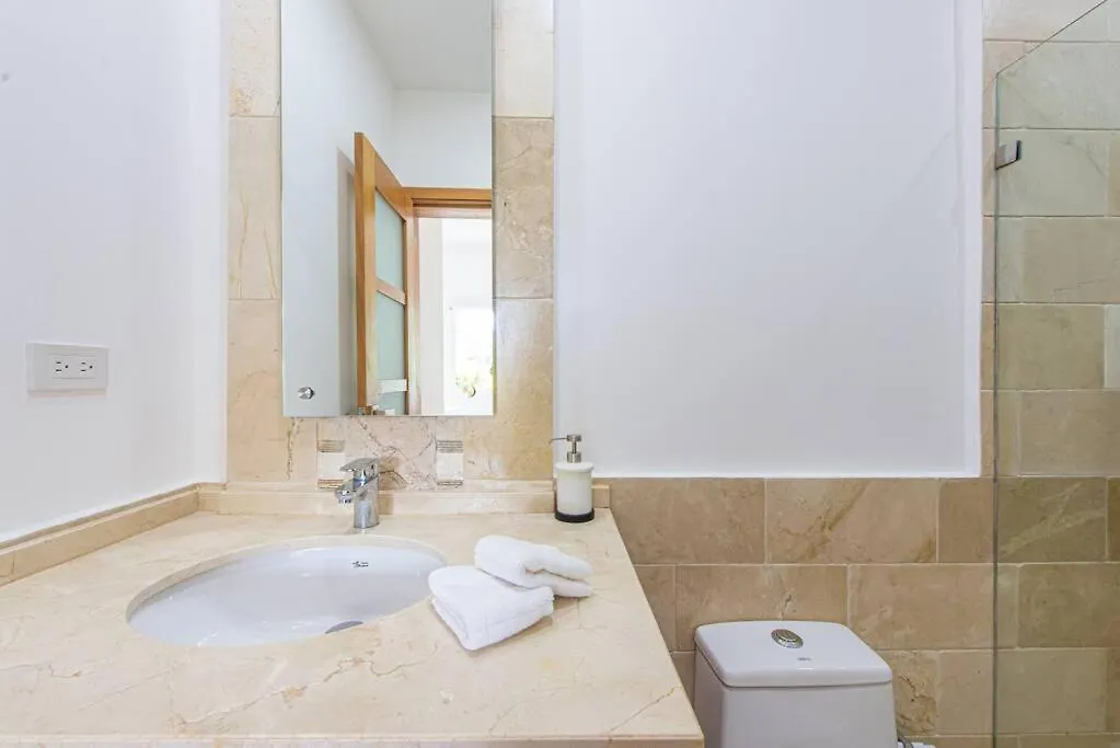 Spectacular 3 Bedrooms Beach Front At Playa Bonita Aquamarine Building #104 ラス・テレナス 0*,  ドミニカ共和国