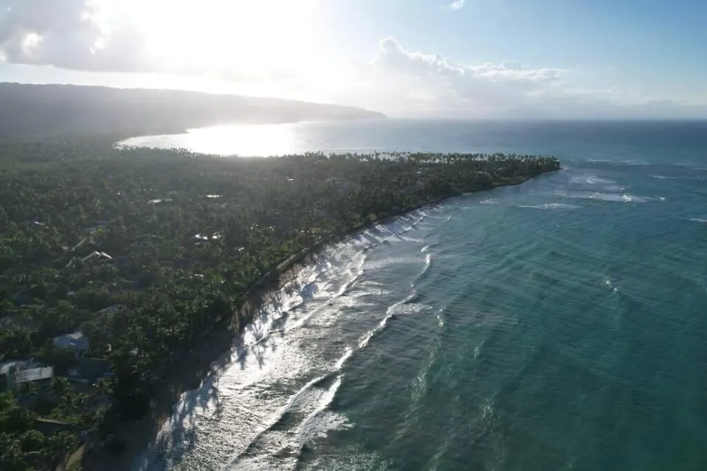 Spectacular 3 Bedrooms Beach Front At Playa Bonita Aquamarine Building #104 ラス・テレナス