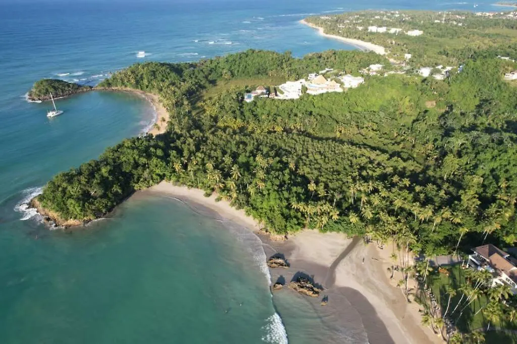 Spectacular 3 Bedrooms Beach Front At Playa Bonita Aquamarine Building #104 ラス・テレナス