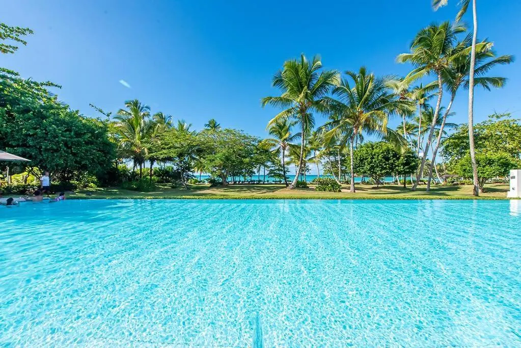 Spectacular 3 Bedrooms Beach Front At Playa Bonita Aquamarine Building #104 ラス・テレナス 0*,